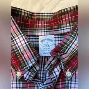 Brooks Brothers Regent Long Sleeve shirt -size Medium